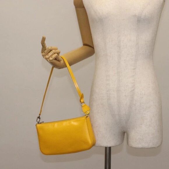 LOUIS VUITTON Epi Pochette Accessoires Accessory Pouch Yellow M52989 Auth 146464 - Picture 1 of 16